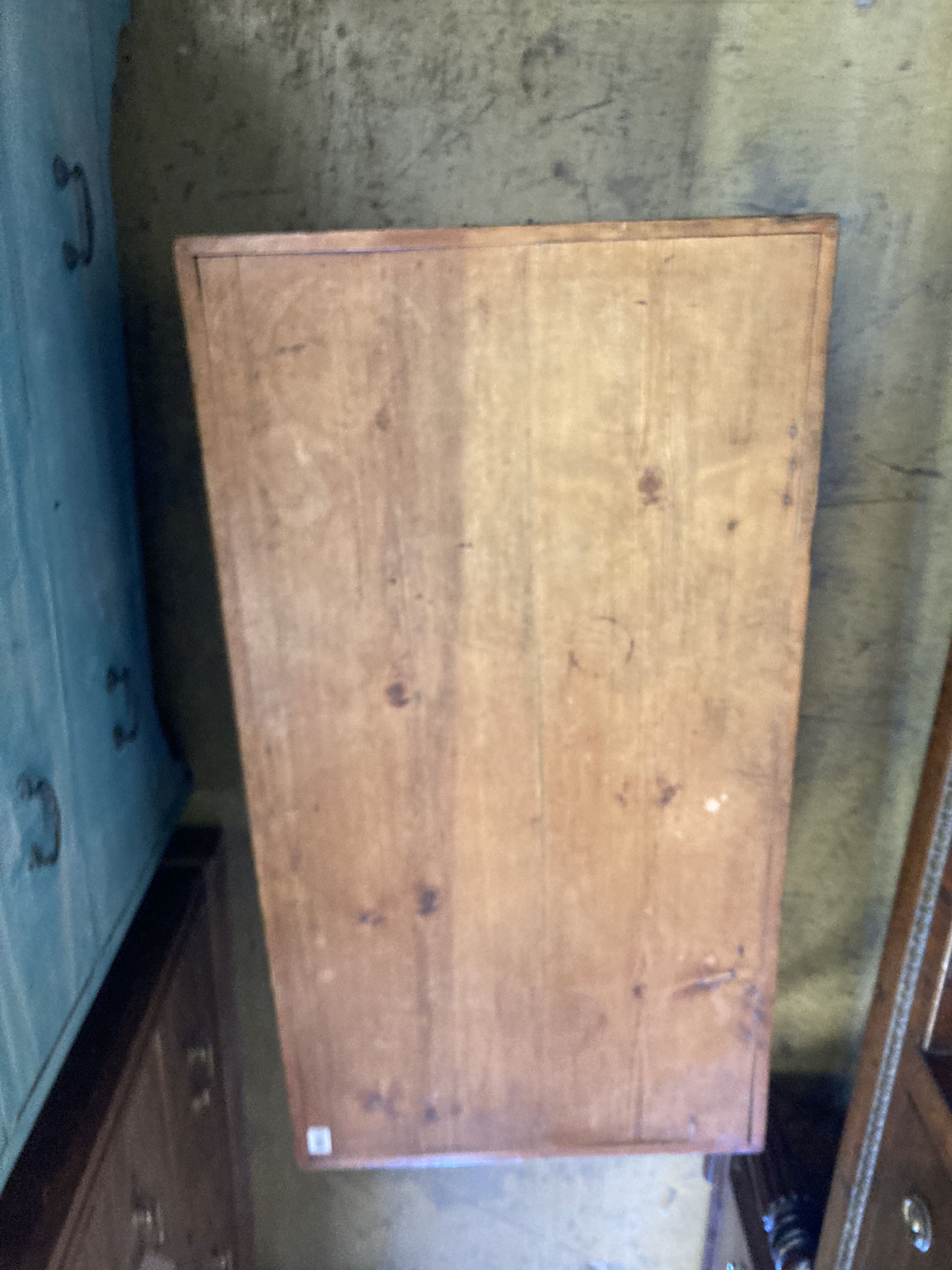 A Victorian pine trunk, length 95cm, width 51cm, height 44cm